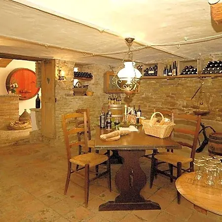 Sondrea Bed & Breakfast Sinio