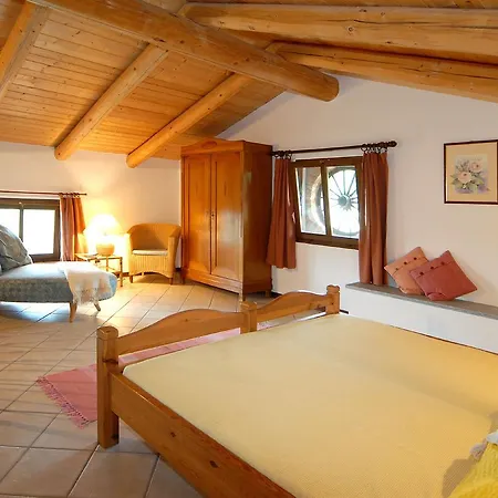 Sondrea Bed & Breakfast 3*